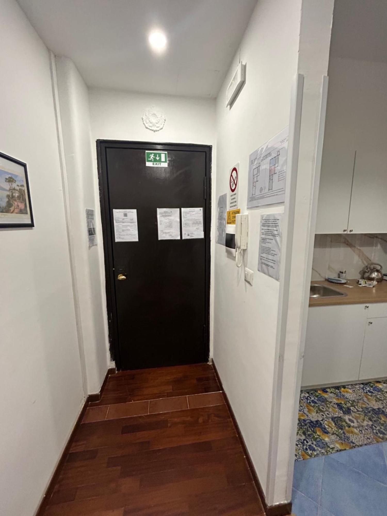Exe Napoli Stadium Apartment Екстер'єр фото